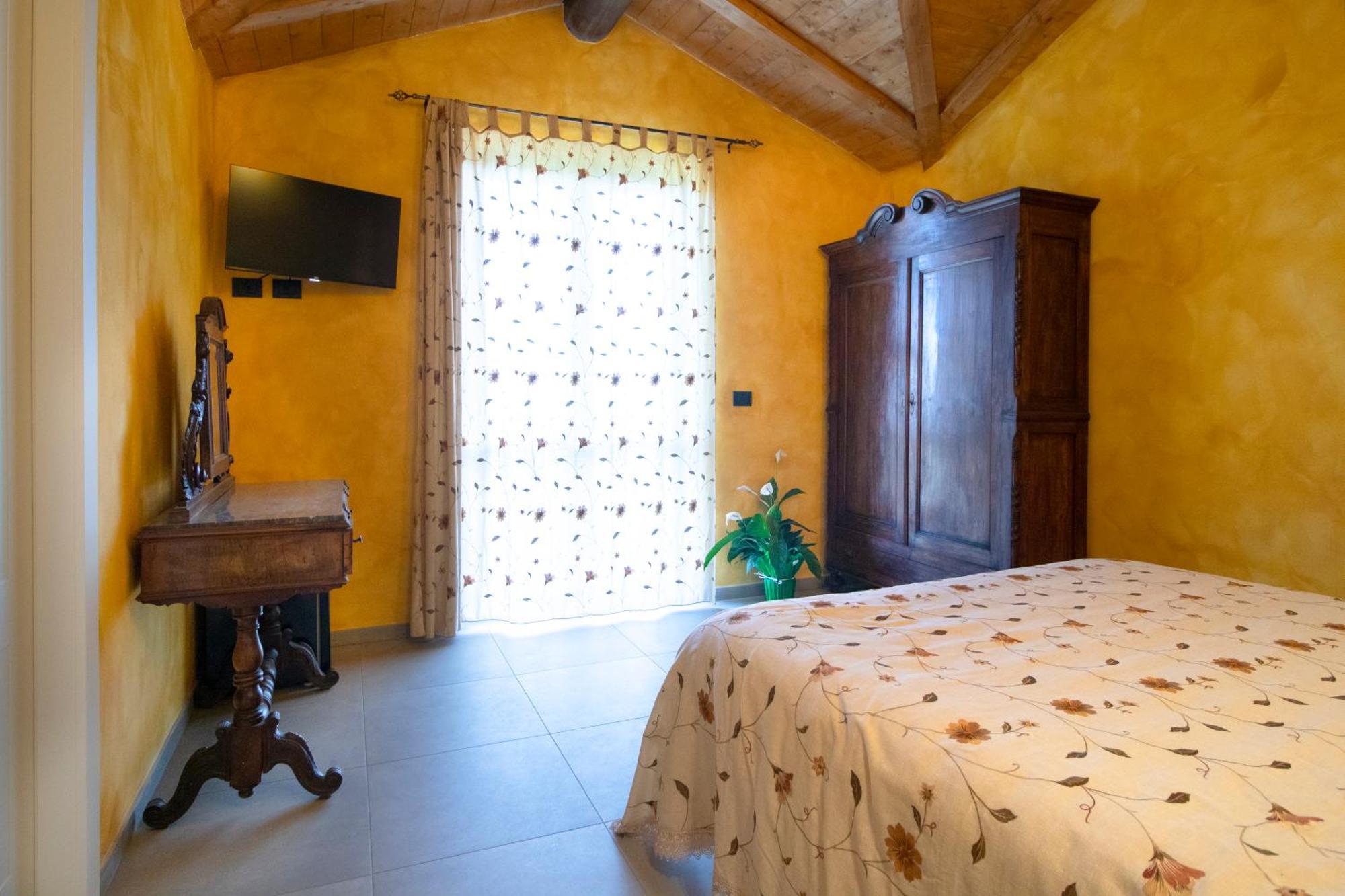 Agriturismo Cascina Reggio Castelnuovo  Exterior foto